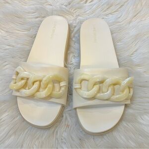 Lane Bryant Cream & White Dream Cloud Chain Slide Flats Women’s Size 10 WIDE